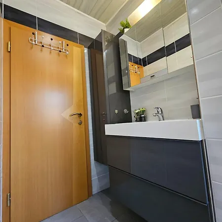 Vienna Touch Number 1 * Traiskirchen