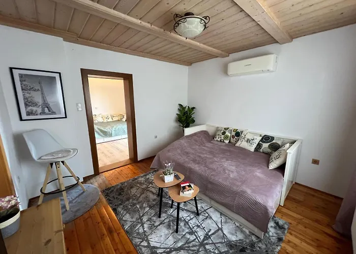 Vienna Touch Number 1