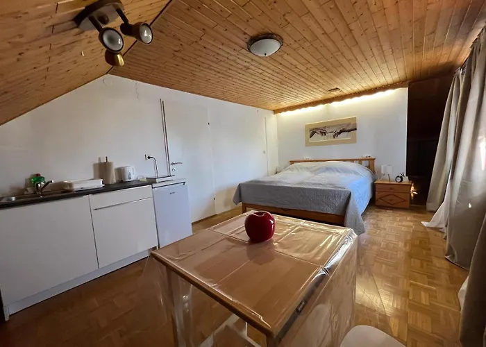 Vienna Touch Number 1 * Traiskirchen